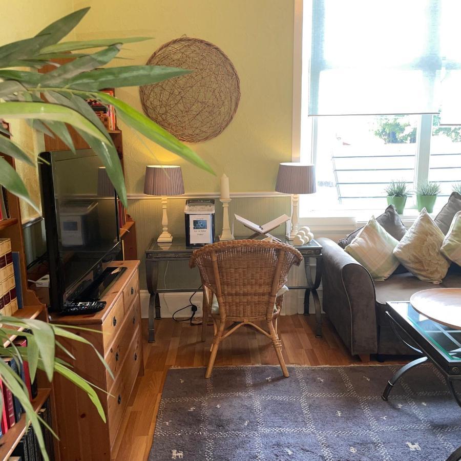 Beechwood Ensuite Guest House Ayr Bagian luar foto