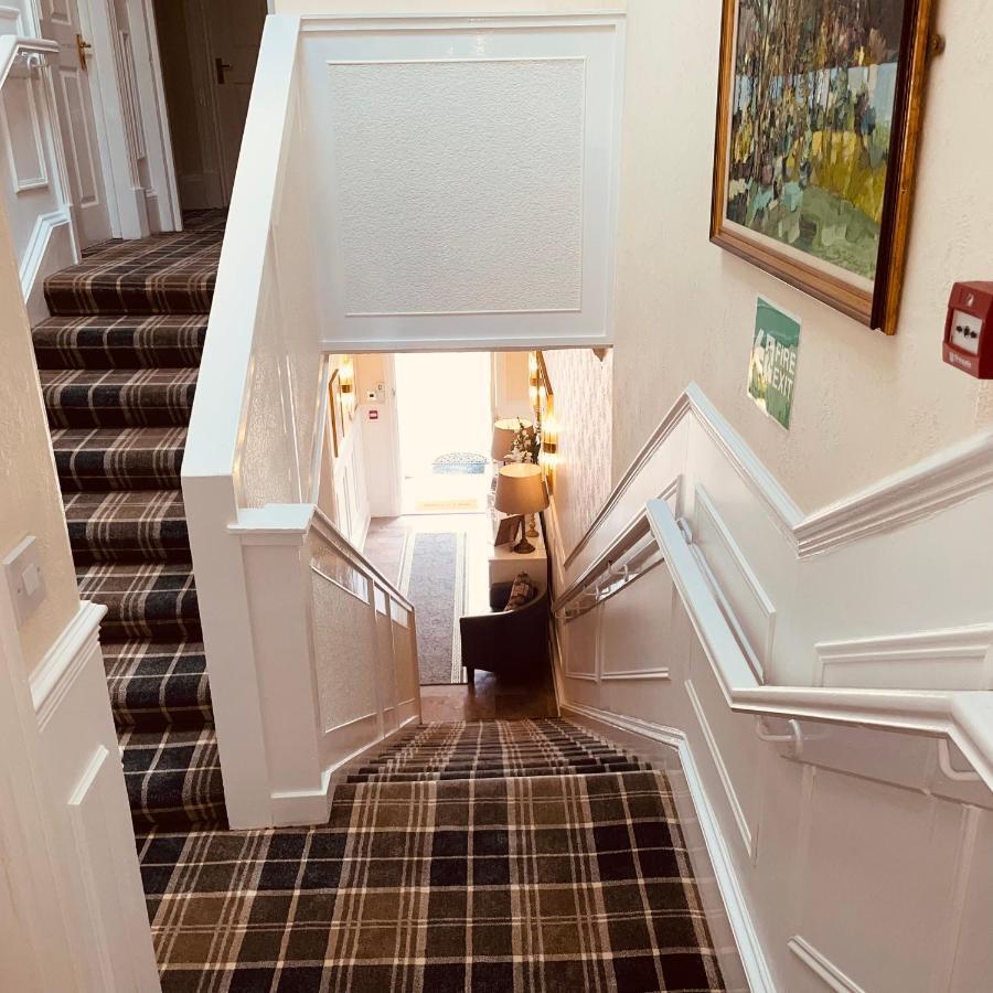 Beechwood Ensuite Guest House Ayr Bagian luar foto