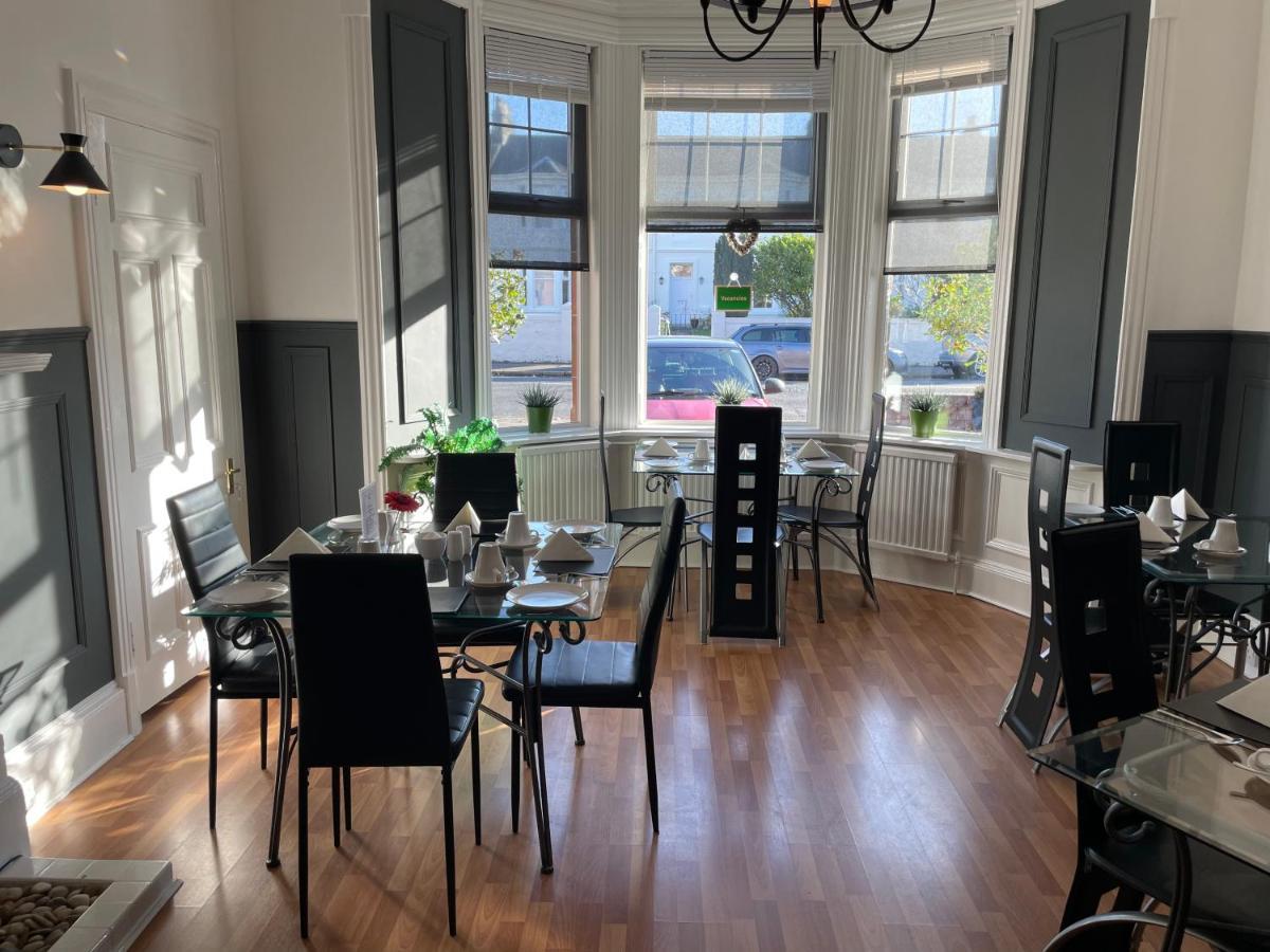 Beechwood Ensuite Guest House Ayr Bagian luar foto