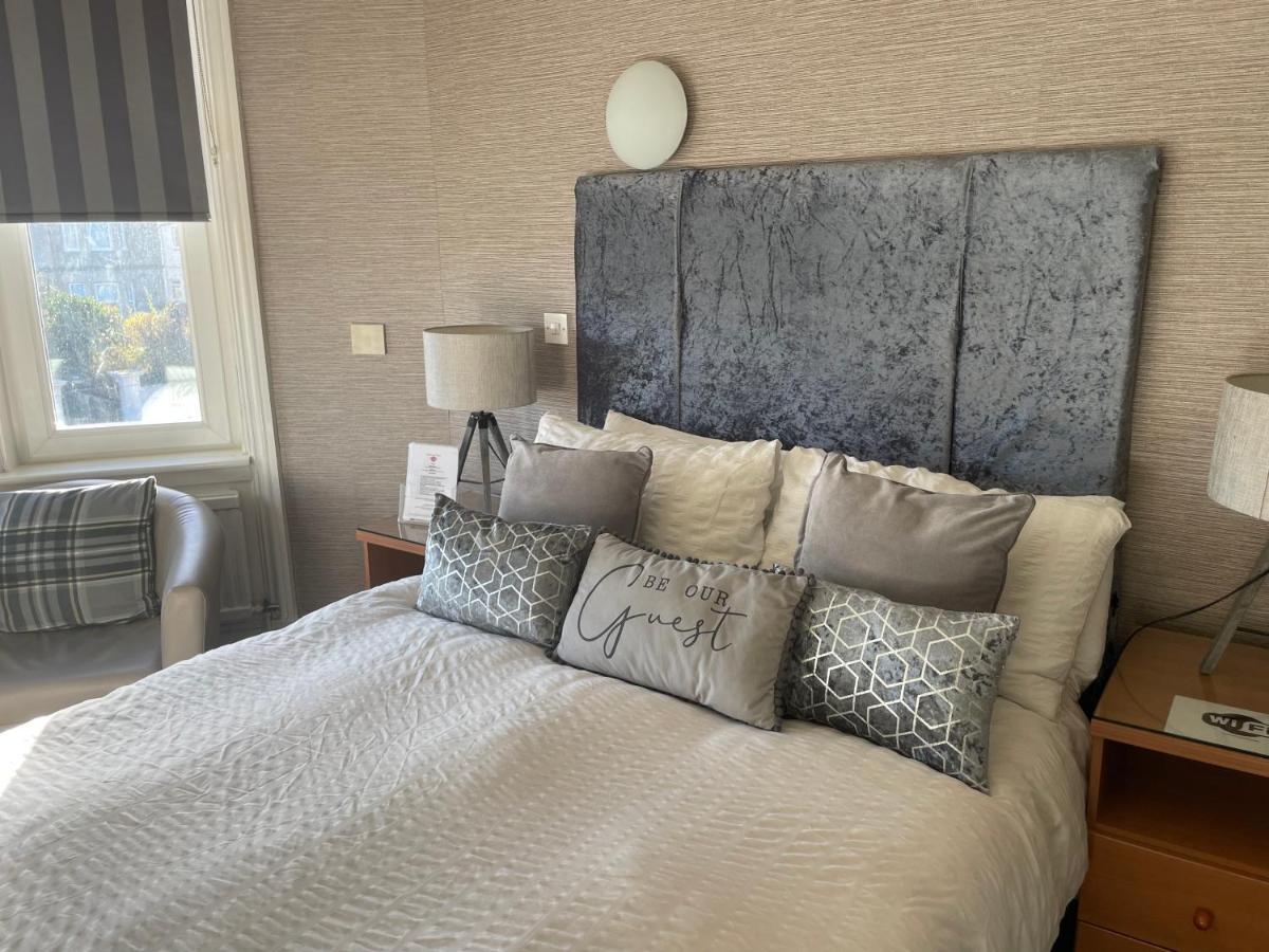 Beechwood Ensuite Guest House Ayr Bagian luar foto